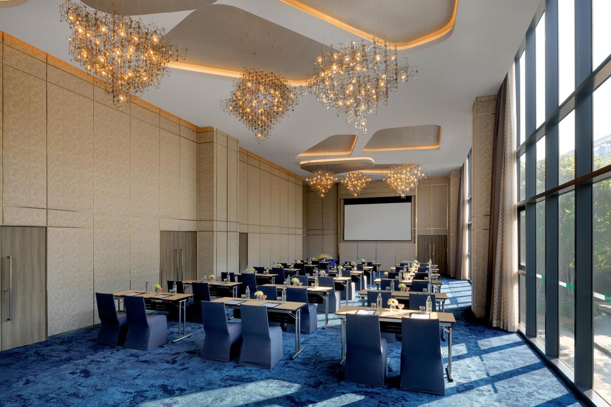 Somerset Rama 9 Bangkok Exteriör bild