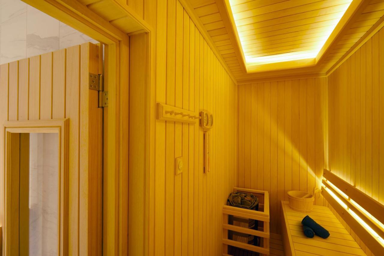 Somerset Rama 9 Bangkok Exteriör bild A modern Finnish sauna