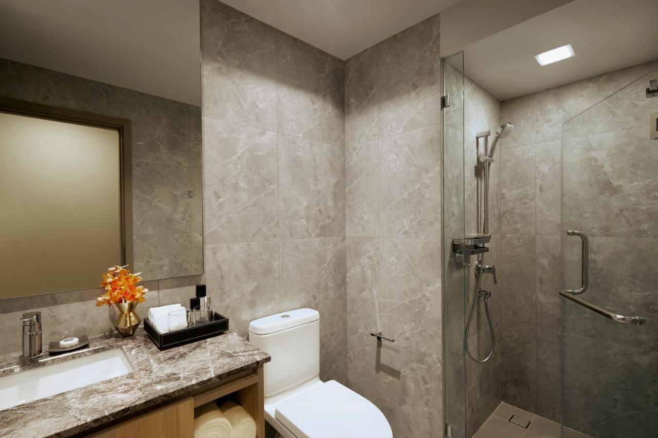 Somerset Rama 9 Bangkok Exteriör bild Bathroom